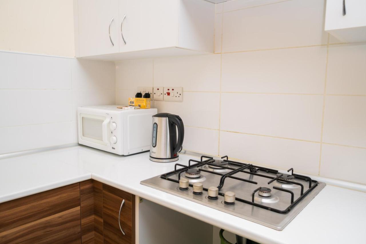Amazing Two-Bedroom Apartment In Residence Lukomorye D1 With Private Garden Karavas  Exterior foto